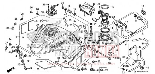 RESERVOIR A CARBURANT/POMPE A CARBURANT VFR1200FDF de 2015
